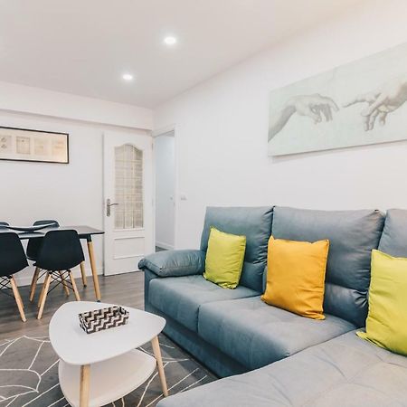Aiara Apartment By People Rentals Bilbao Bagian luar foto